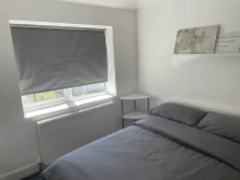Greenwich Oasis Near o2 arena with Spacious Charm 리 주변 호텔