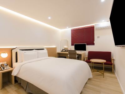 Brown-Dot Hotel Namchuncheon