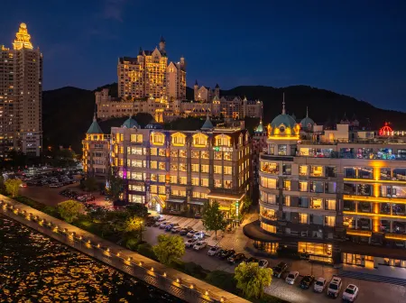 Dalian Anrong Hotel (Xinghai Square Seaview Branch） Отели рядом с достопримечательностью «Dongbei University of Finance and Economics Gymnasium»