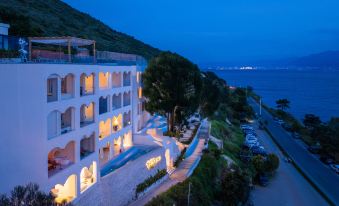 Lanyue Li | Xiangyun Cliff Secret Private Hot Spring • VILLA Frontline Seaview Secluded Hotel