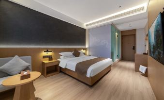 Huangteng Zhumeng Hotel