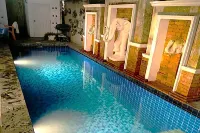 Emerald Hotel - Pet friendly