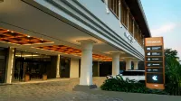 FortunaSuites Malioboro Yogyakarta Hotels in Wirogunan