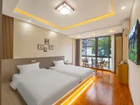 Yixing Zen Elegant Residence Homestay (Yao Hu Town Longchi Mountain Scenic Area) Hotels near Yao Hu Town