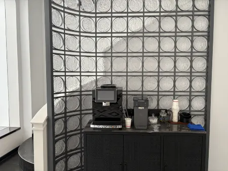 Furui Hotel Отели рядом с достопримечательностью «Nanjian Tulin»