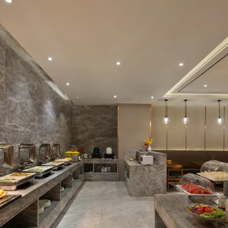 TRUE GO Hotel (Guangzhou Beijing Road Pedestrian Street Memorial Hall Metro Station Branch) Отели рядом с достопримечательностью «Городской Музей Гуанчжоу»
