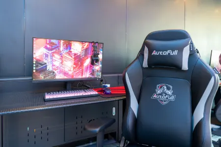 Magic E-Sports Hotel (Shandong International Convention and Exhibition Center Laotun Subway Station) Отели рядом с достопримечательностью «Jinan Forest Park»