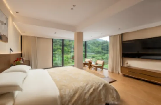 Floral Lux Hotel · Tara House