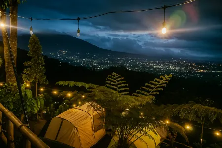 Zoya Hills Отели рядом с достопримечательностью «Camping ground citamiang»