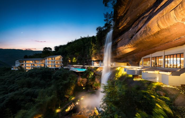 Su Ri Qinghe Cliff Waterfall Wild Luxury Hotel
