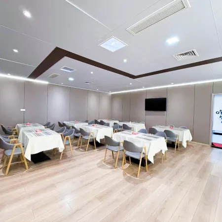 Zhen Ai Apple Hotel (Linyi Tongda Road Taisheng Plaza)