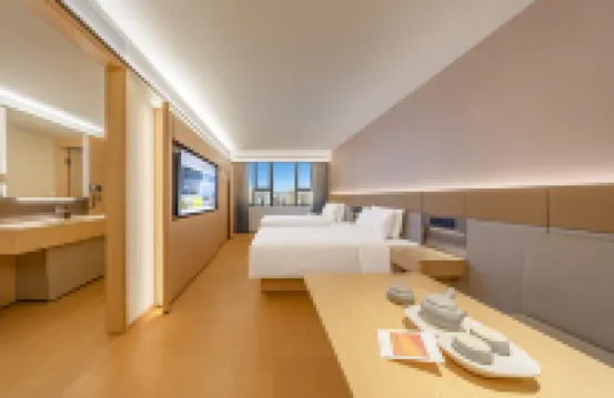 Quanji Hotel (Urumqi International Bazaar Hotan Er Street Branch)