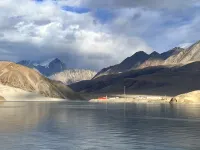 Wuyu Gallery Homestay (Baisha Lake) - Mountain view