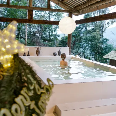 Dujiangyan Fangnanye Holiday Home Hotels near Zhuhai Dongtian Scenic Spot
