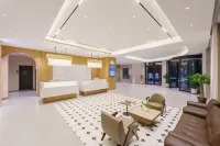 Home Inn Affiliated - Rui Emerald Cloud Hotel (Dalian Changxing Island Santang Central Street) - parking