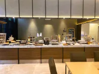 Citadines Connect Airport Jakarta - breakfast