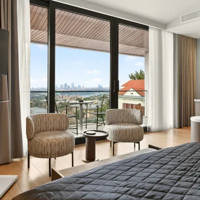 Arbor Hotel - Signature Collection Hotels near Capitol Shopping Center