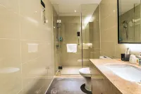 City Comfort Inn Hotel (Longzhou Zhongshan Park Zhonghua City)