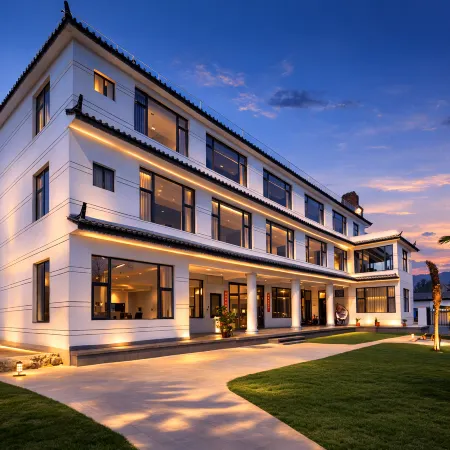 Xuelu Lodge | Panoramic golden sunrise peaks, direct snowview inn (Baisha Ancient Town)