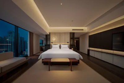 He · Linuo Urban Healing Hotel (Kunming Wanda Plaza)  호텔