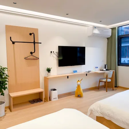 Zuo Lin You Su Homestay