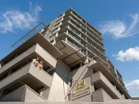 Horizon Aparthotel by Totalstay Hotels near Queens Beach