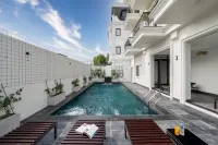 ALUNA HOTEL 泰國六寺（Thai Vi Temple）附近的飯店