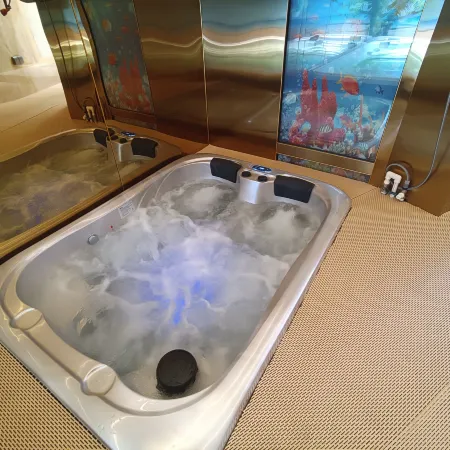 Wisdoms Hot Spring Royal View Villa (Qingdao Poly Sea Roland Store)