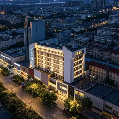 HanTing Hotel (Qinhuangdao Xigang Garden Sun City) Hotels in der Nähe von Site Emperor Qing Begging Immortality