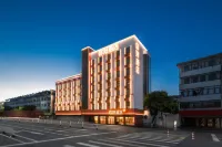 Ni Hao Hotel (Huangshan Xiuning Qiyunshan West Avenue)