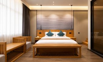 Qigu Yunju Hotel (Changbai Mountain North Slope Distribution Center Branch)
