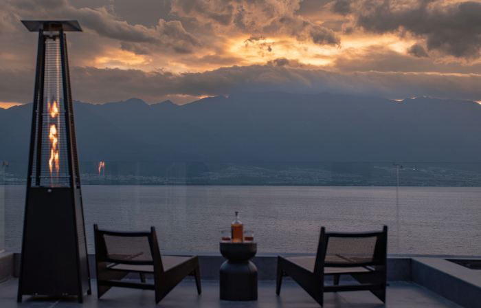 Dali Erhai Heart | Designer Villa · Full Seaview Music Vacation Art Homestay
