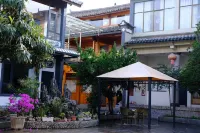 Guiye Manshan Homestay (Lijiang Sanyi International Airport)