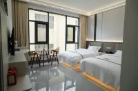 Linwan Hotel (Wumeng Grass Plain)