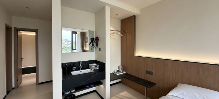 Shanjian · Design Hotel (Nantian Lake Tourist Resort Sports Park) Hotels in Fengdu County