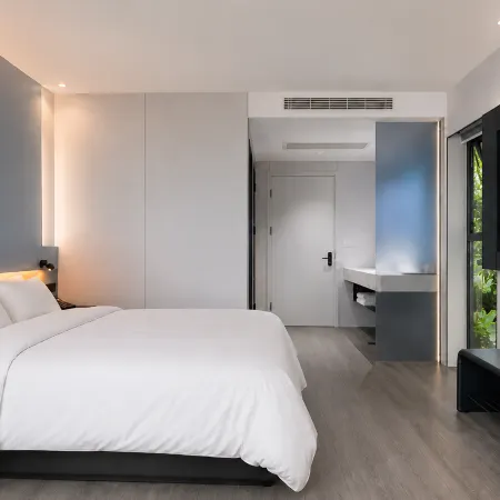 Chengdu Chunxi Road Enji M Hotel