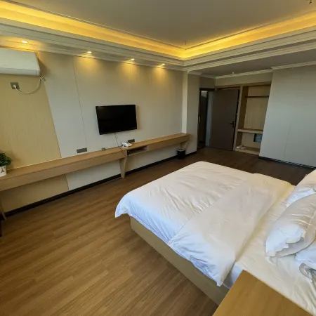 Junhu Hotel