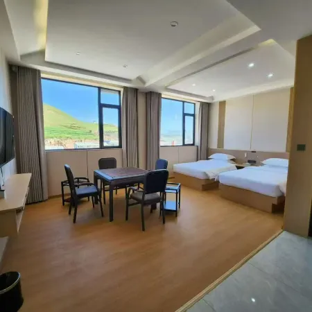 Hezuo Linglong Homestay