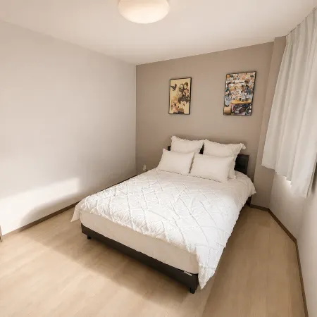 Haibara (3F)・Max 4 Guests・6 min to Daikokucho Station・5 min to Namba/Shinsaibashi