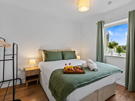 Stylish Central Warrington Stay | Free Parking
