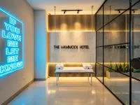 The Hammock Hotel Fine Arts Museum Hoteles cerca de Calle Thi sach