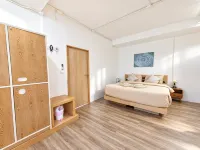 蘇梅島岩石豪華旅舍拉邁海灘 - 青年旅館