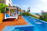 The Pyramid Cancun by Oasis - Gourmet Premium All Inclusive - Romantic