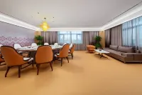 Shenzhen Energy | Zero Carbon Hotel - พร้อมอาหารเช้า