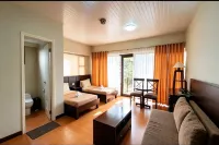 Gardenville Hotel Operated by Esla Land Developer Inc - Kitchens