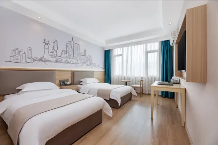 Chanda Time Hotel (Tianquan Hospital of Traditional Chinese Medicine 318 National Road Branch) Отели рядом с достопримечательностью «Red Army Long Memorial Hall»