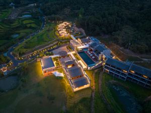 Jingshan Manor Campsite Hotel