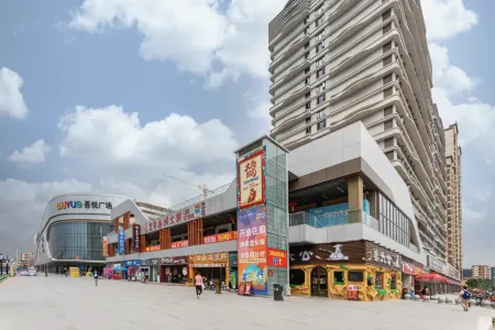 Aijia Apartment (Wuyue Plaza)