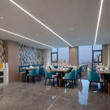 Shenzhen LATOYY HOTEL Hotel (Longyuan Subway Station) Отели рядом с достопримечательностью «Рынок 5 Союзов»