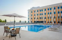 فندق فوجو جراند - سابقا افضل ويسترن بلس المدينة الأكاديمية Hotels near جامعة زايد
